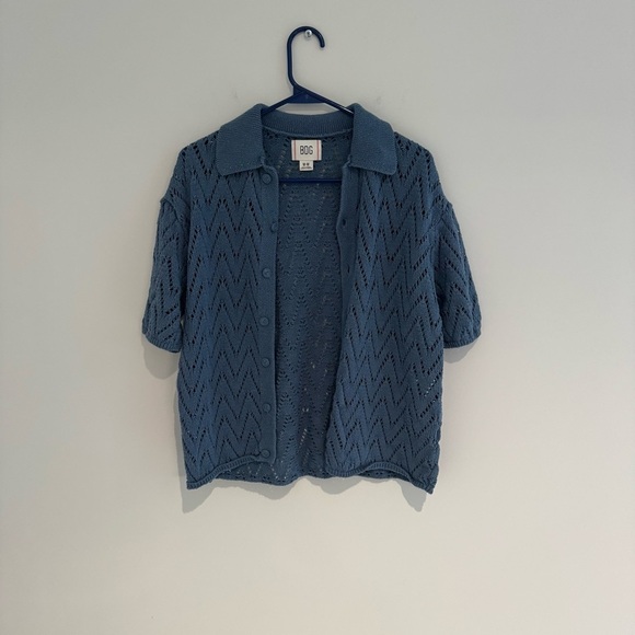 BDG Blue Define Polo Short Sleeve Button Down Sweater Size Medium Like New - Picture 1 of 2